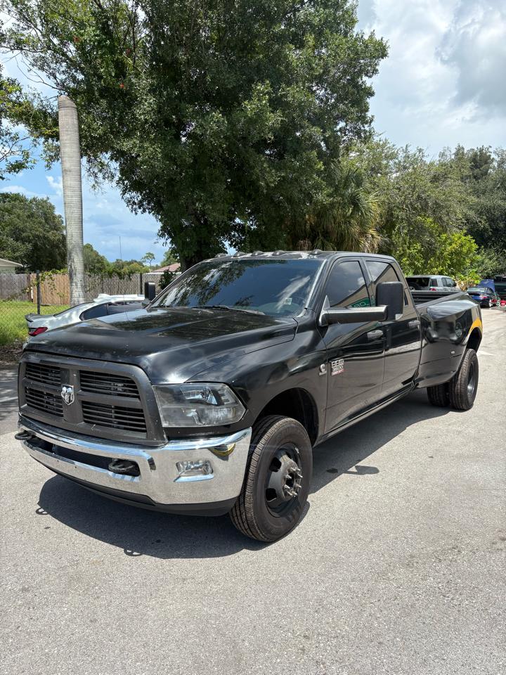 RAM 3500 ST Crew Cab 4WD 2012