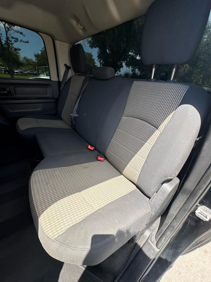 RAM 3500 ST Crew Cab 4WD 2012