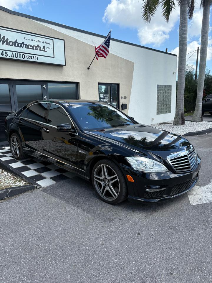 Mercedes-Benz S-Class S63 AMG 2010