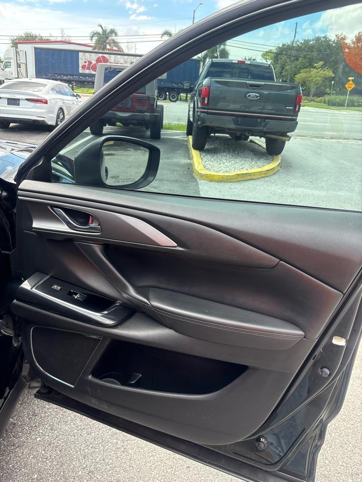 Mazda CX-9 Touring FWD 2018