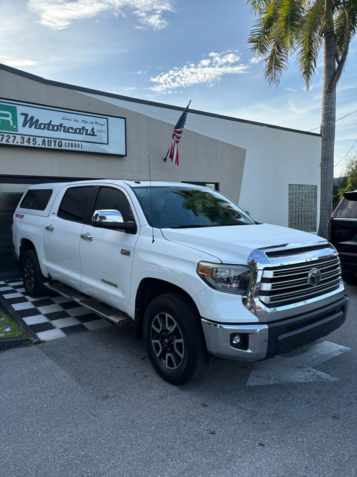 Toyota Tundra Limited 5.7L FFV CrewMax 4WD 2018