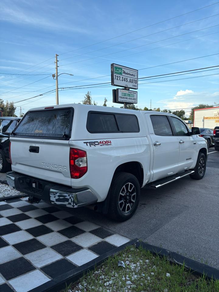 Toyota Tundra Limited 5.7L FFV CrewMax 4WD 2018