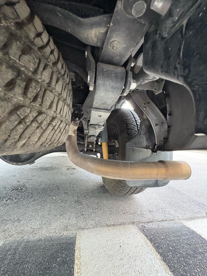 Toyota Tundra Limited 5.7L FFV CrewMax 4WD 2018