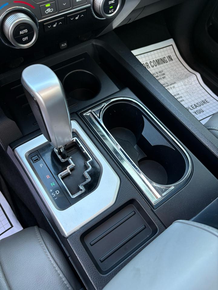 Toyota Tundra Limited 5.7L FFV CrewMax 4WD 2018