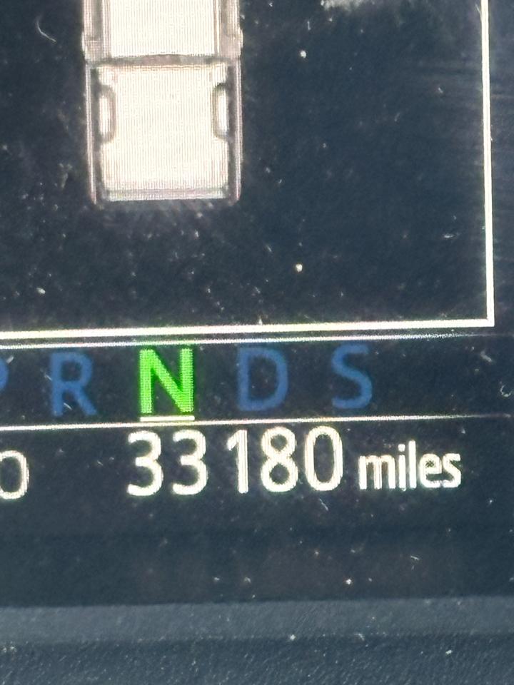Toyota Tundra Limited 5.7L FFV CrewMax 4WD 2018