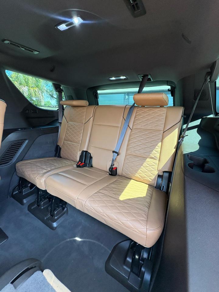 Cadillac Escalade Premium Luxury AWD 2021