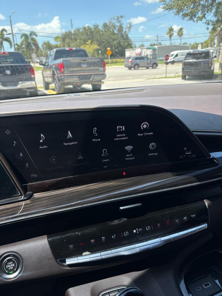 Cadillac Escalade Premium Luxury AWD 2021