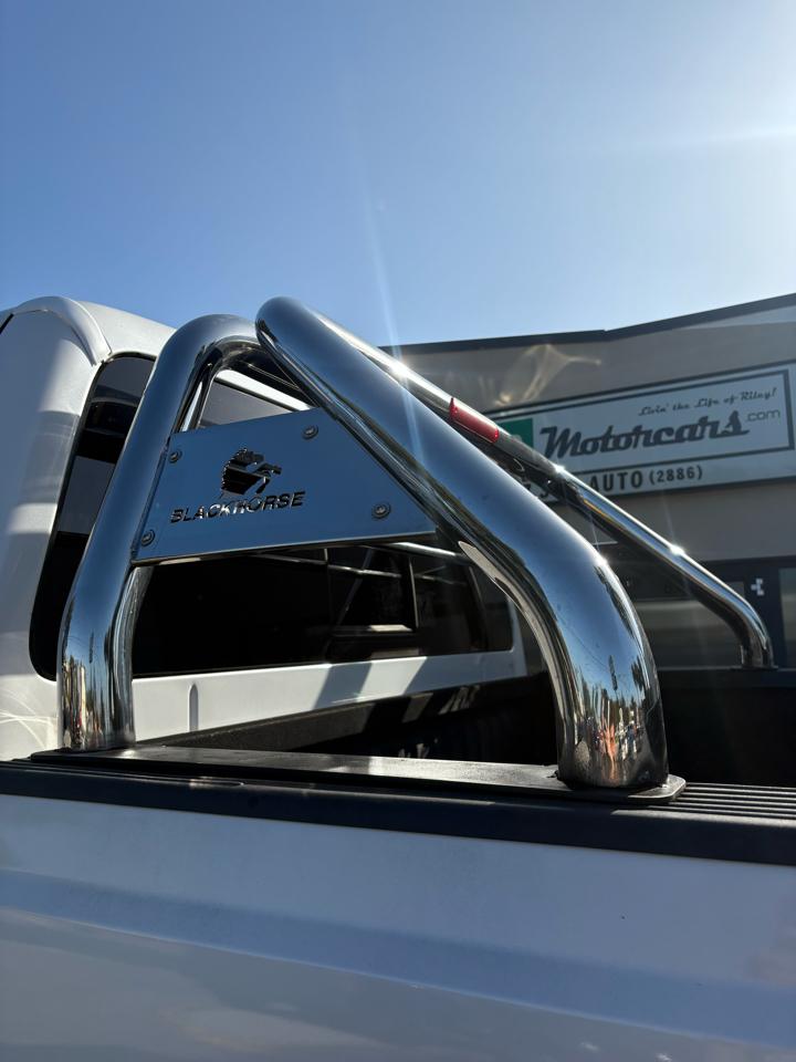 Ford F-250 SD Lariat Crew Cab 4WD 2015