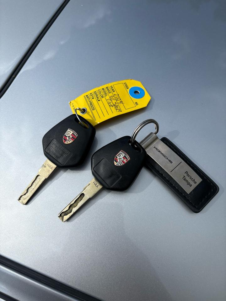 Porsche 911 Carrera Coupe 2004