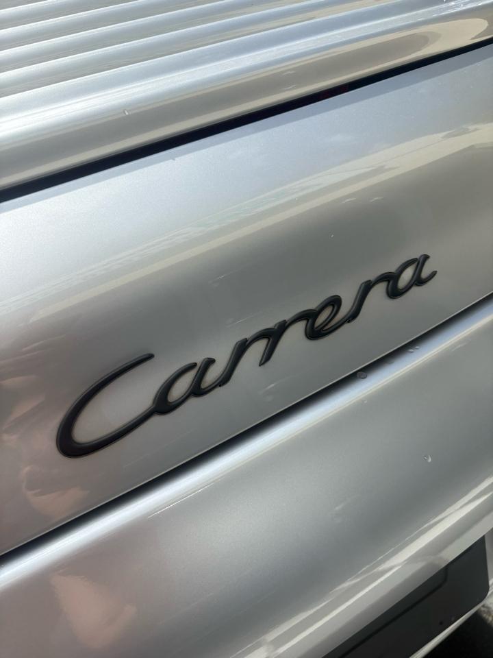Porsche 911 Carrera Coupe 2004
