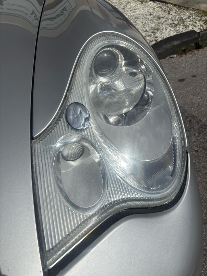 Porsche 911 Carrera Coupe 2004