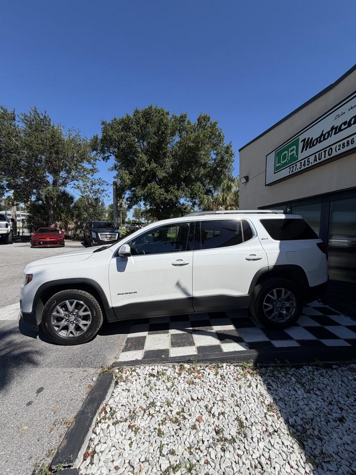 GMC Acadia SLT 2020