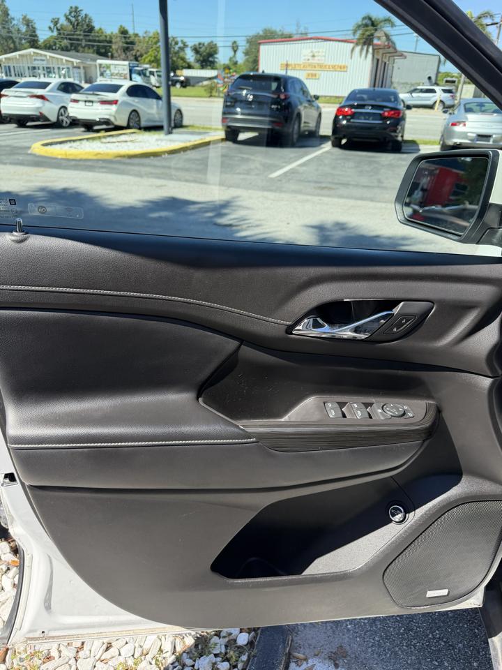 GMC Acadia SLT 2020