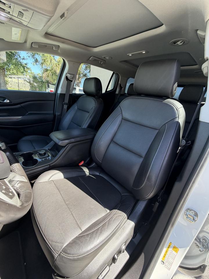 GMC Acadia SLT 2020