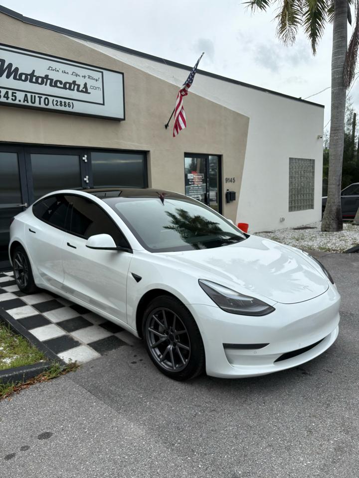 Tesla Model 3 Standard Range Plus 2021