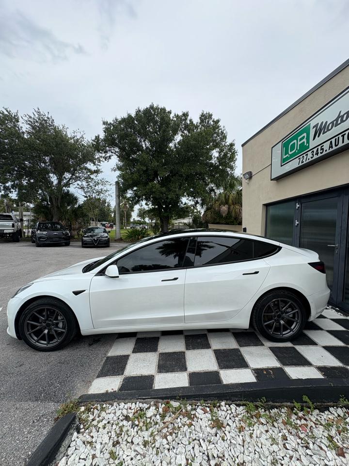 Tesla Model 3 Standard Range Plus 2021