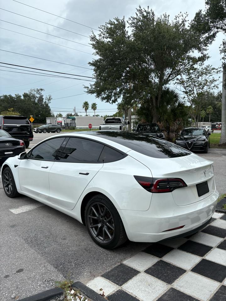 Tesla Model 3 Standard Range Plus 2021