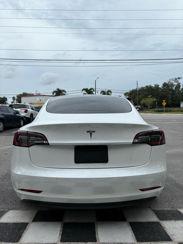 Tesla Model 3 Standard Range Plus 2021