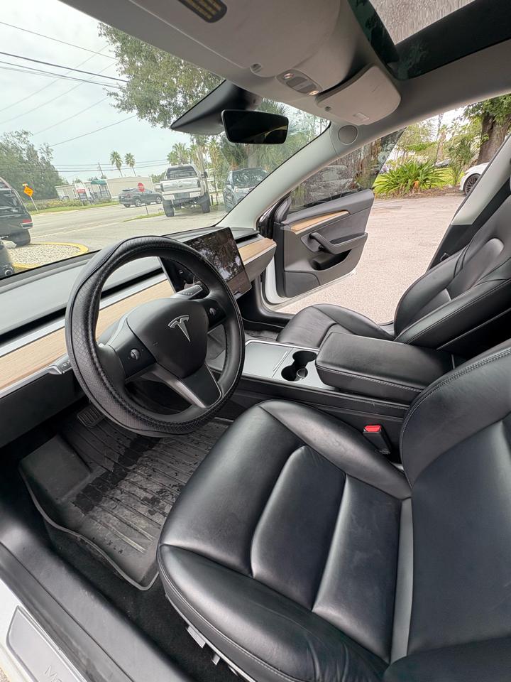 Tesla Model 3 Standard Range Plus 2021