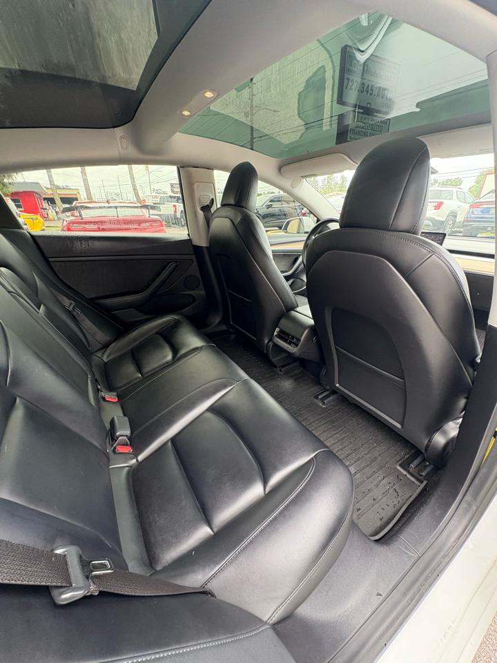 Tesla Model 3 Standard Range Plus 2021