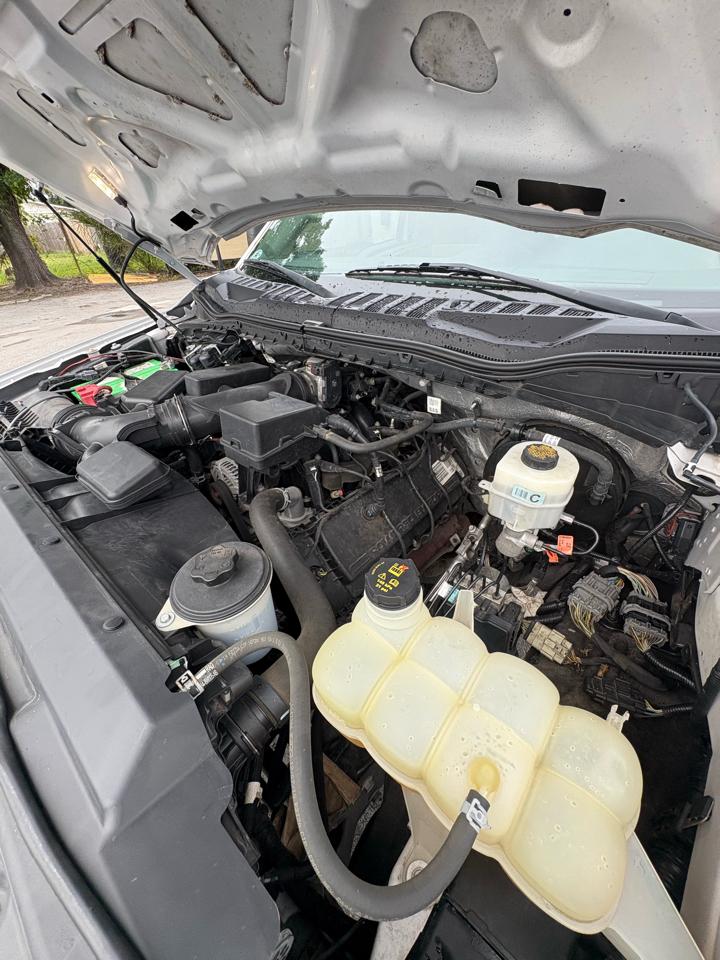 Ford F-250 SD Lariat Crew Cab 2WD 2020