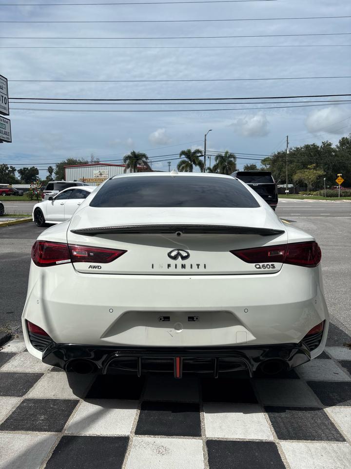 Infiniti Q60 Red Sport 400 AWD 2018