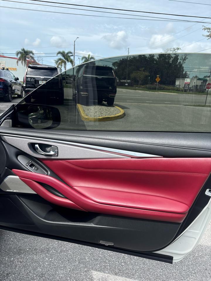 Infiniti Q60 Red Sport 400 AWD 2018