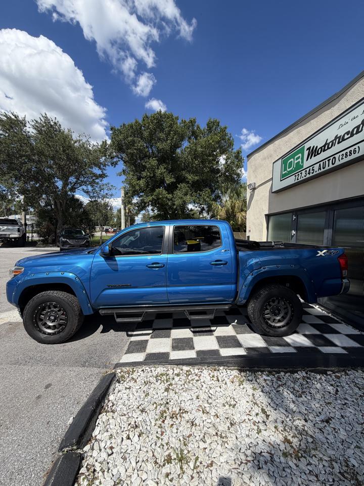 Toyota Tacoma SR5 Double Cab 2WD 2017