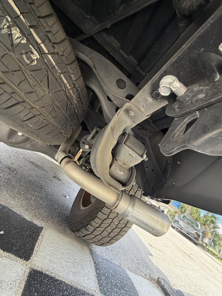 Toyota Tacoma SR5 Double Cab 2WD 2017