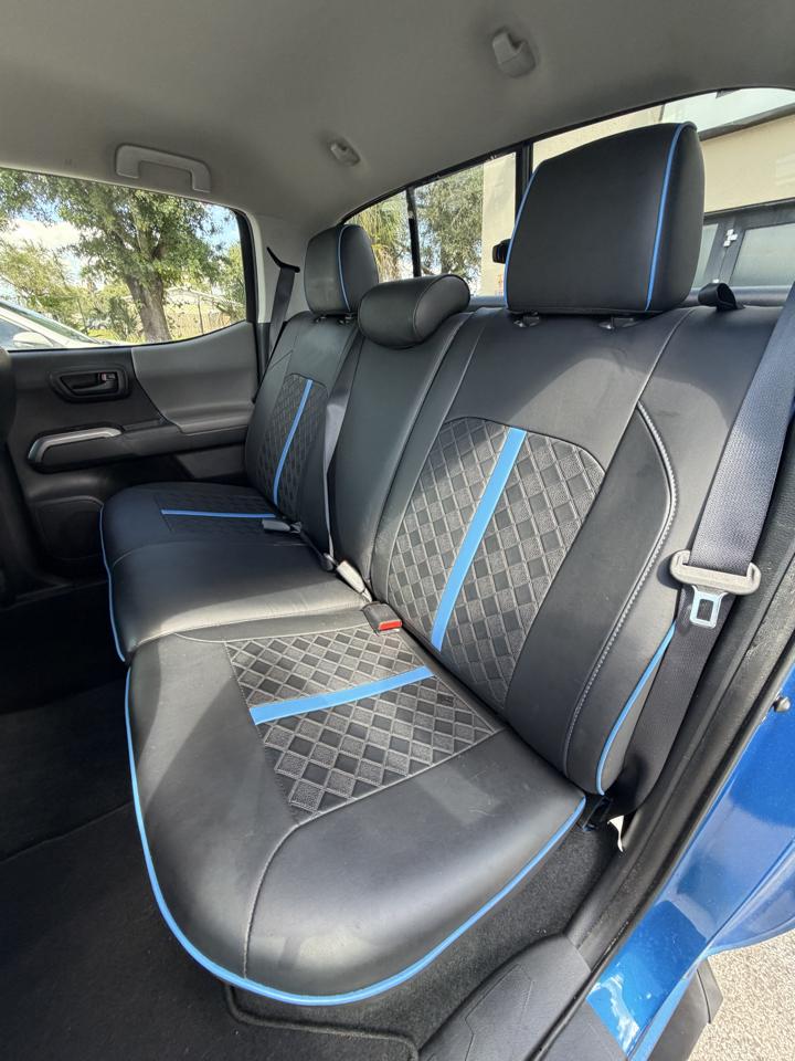 Toyota Tacoma SR5 Double Cab 2WD 2017