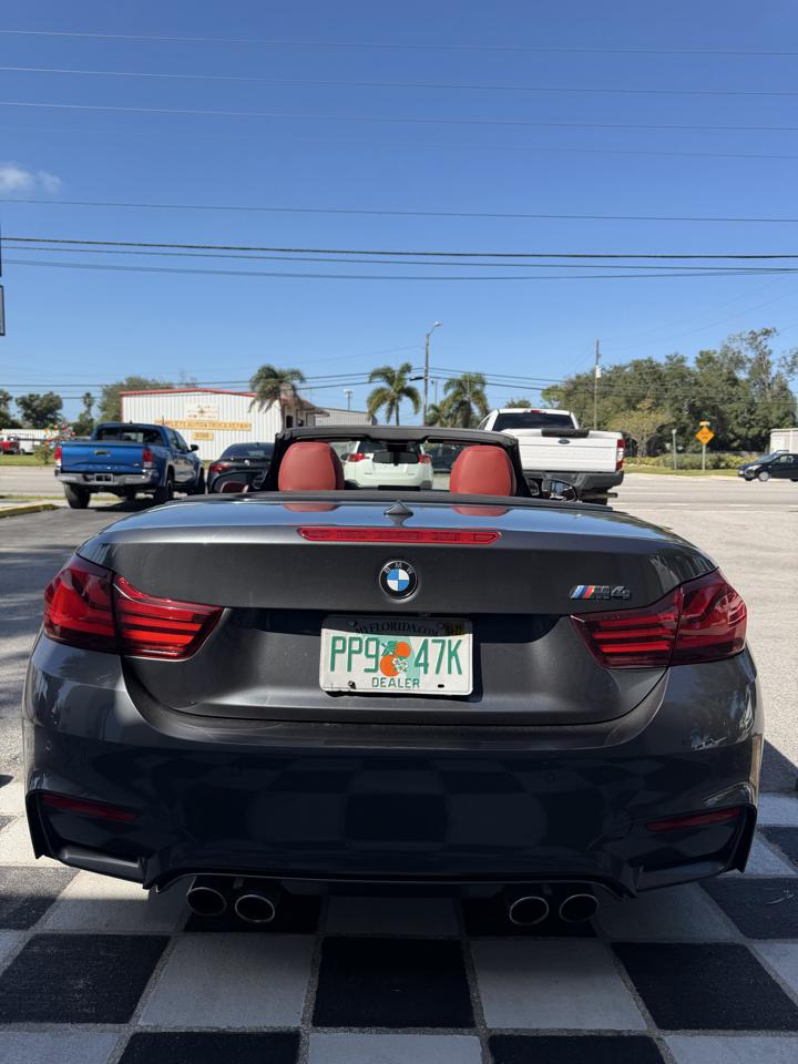 BMW M4 Convertible 2020