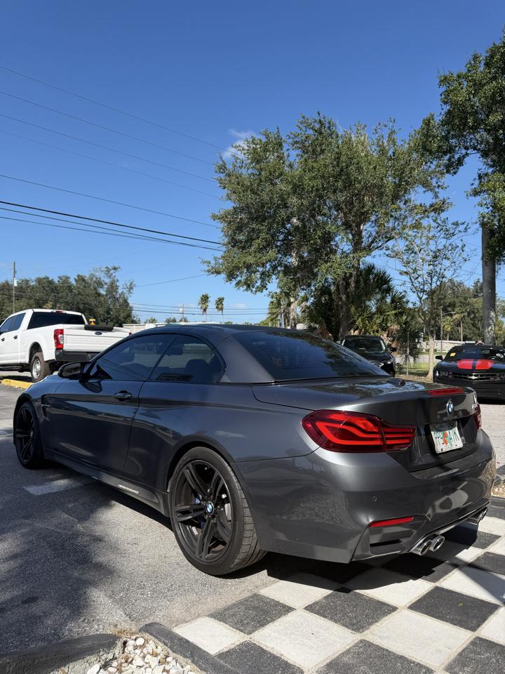 BMW M4 Convertible 2020
