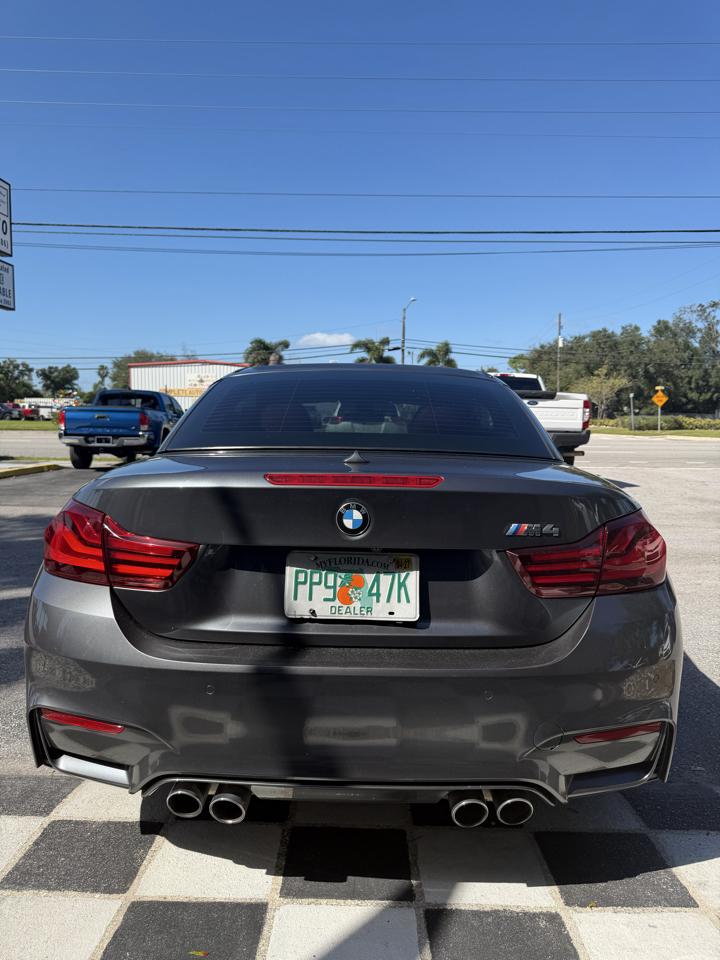 BMW M4 Convertible 2020
