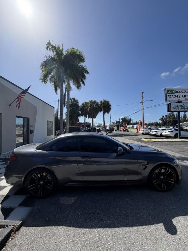 BMW M4 Convertible 2020
