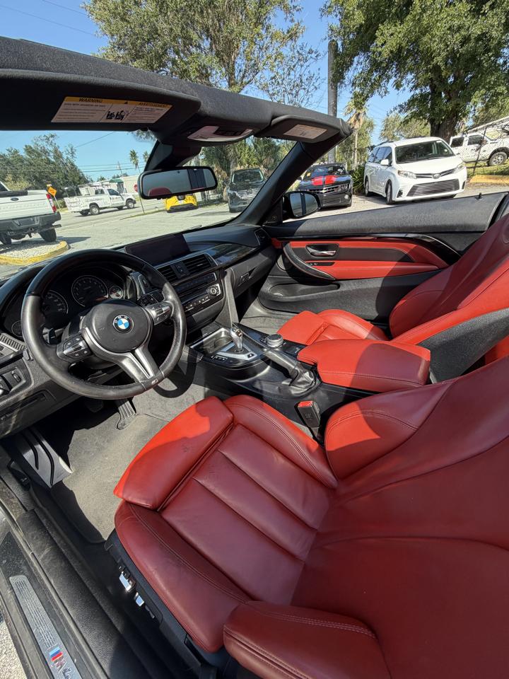 BMW M4 Convertible 2020