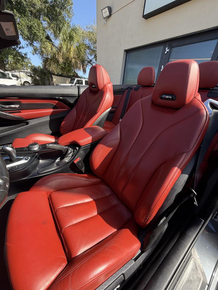 BMW M4 Convertible 2020