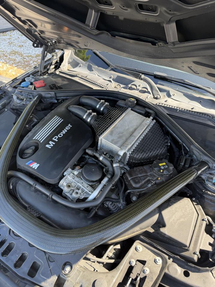 BMW M4 Convertible 2020
