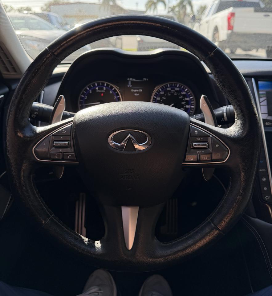 Infiniti Q50 Red Sport 400 AWD 2017