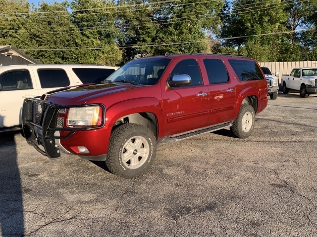 Chevrolet Suburban  2010