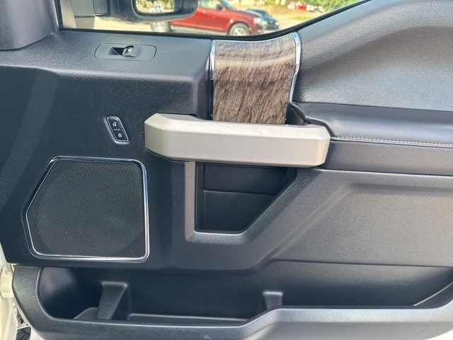 Ford Super Duty F-250 SRW  2017