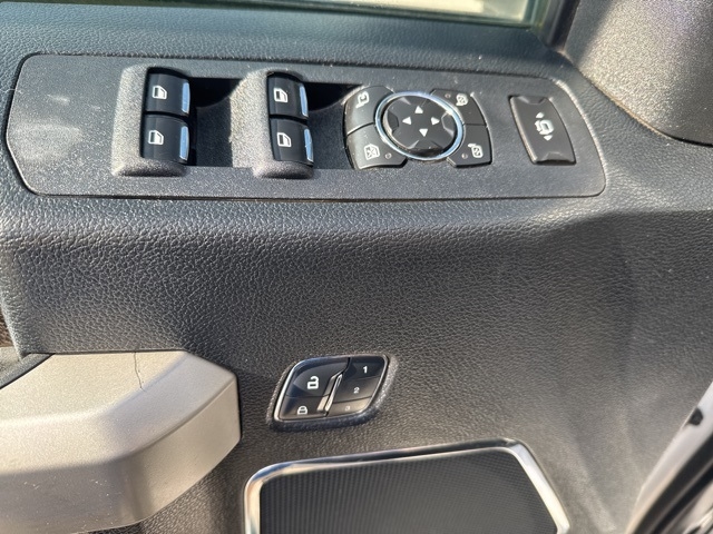 Ford Super Duty F-250 SRW  2017