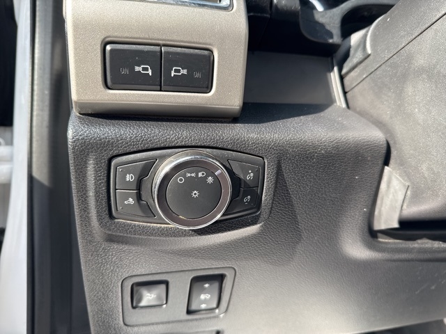 Ford Super Duty F-250 SRW  2017