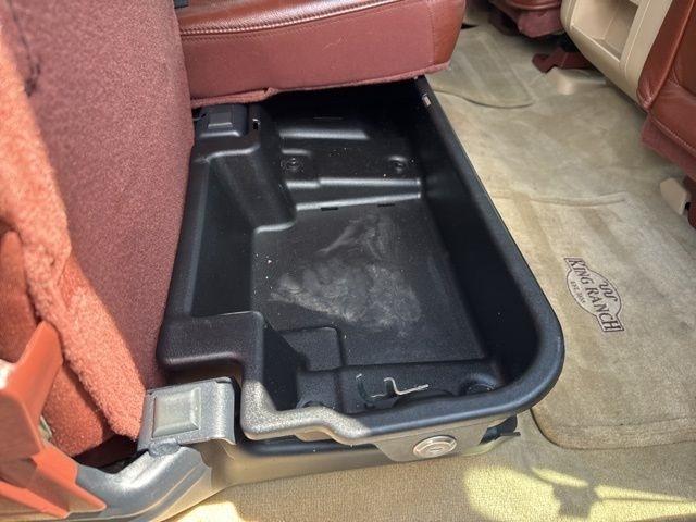 Ford Super Duty F-350 SRW  2013