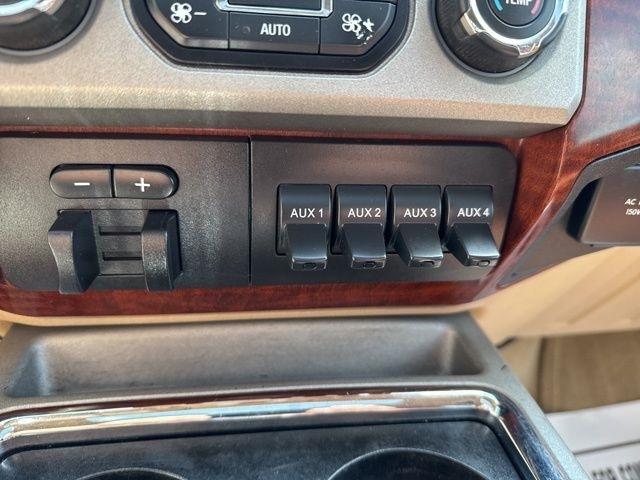 Ford Super Duty F-350 SRW  2013
