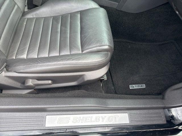 Ford Mustang  2007