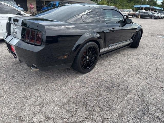 Ford Mustang  2007