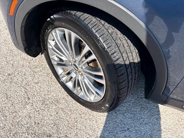 2018 Lincoln MKX Reserve photo 3