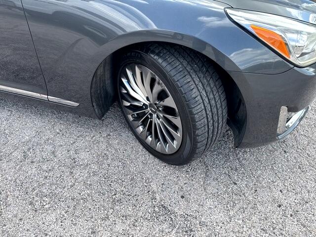 2018 Genesis G90 3.3T Premium photo 10