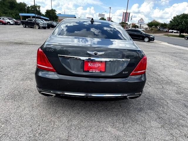 2018 Genesis G90 3.3T Premium photo 16