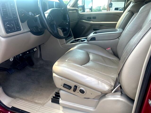 2004 Chevrolet Silverado 3500HD Base photo 19